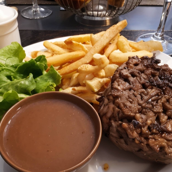 évènements - Le Vieux Cèdre - restaurant LE DORAT - Restaurant Couzeix - bien manger LE DORAT